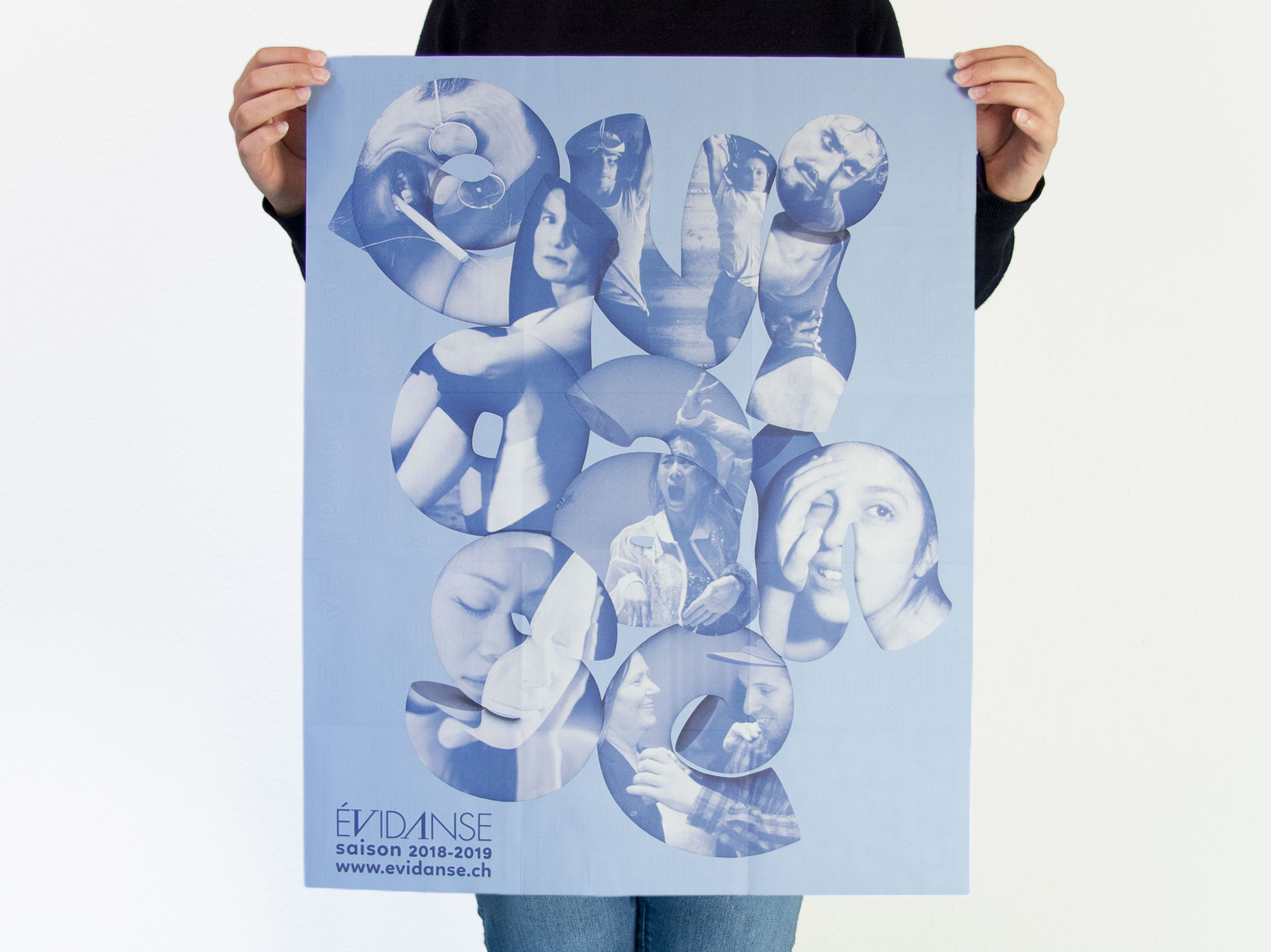 evidanse 2018-2019 dépliant poster  - edition aicc - crédits photo Boutelis Lighuen Desanto - 9 Damian Siqueiros - InTarsi Ben Hopper - #Kids Michel - Routine Roman Burri - Scandale pierregrosbois.com - Les vivants Manuel Rouyer - Youkizoum Jeanne Roualet - What we are looking for Uwe Heinrich-BlindBild - Jour Blanc  Alamy - Fête de la danse Tashko Tasheff - édition AICC - impression le franc-montagnard sa - graphisme arnaud chappuis