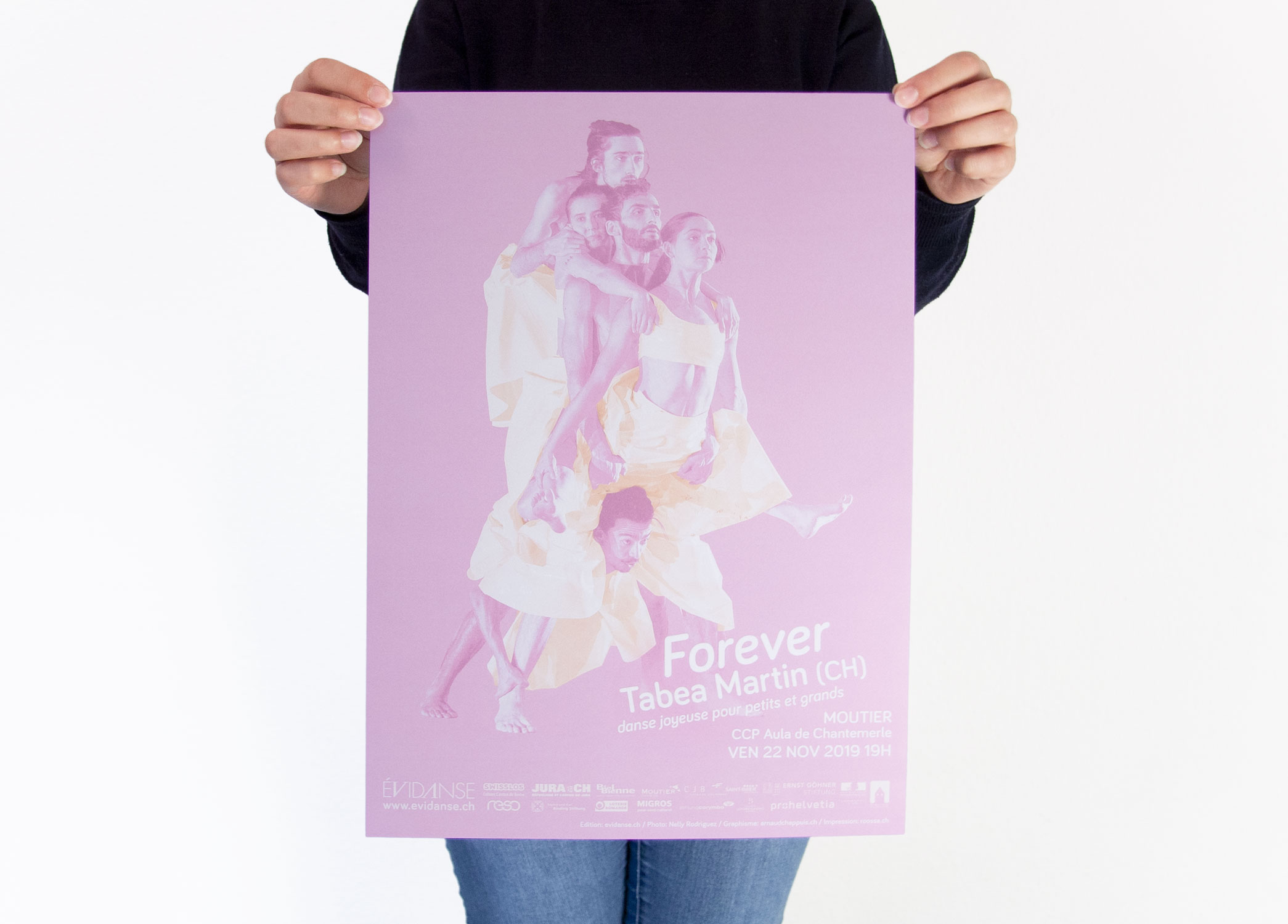 evidanse 2019-2020 affiche - Forever Tabea Martin - édition evidanse.ch - crédit photo Nelly Rodriguez - impression roossa roossa.ch - graphisme arnaud chappuis